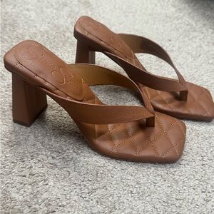 Jessica Simpson Quilted Brown Heels